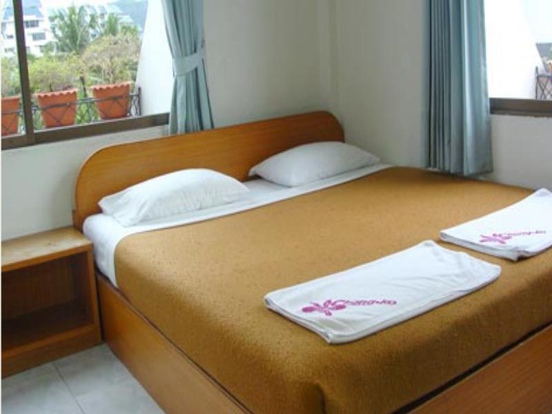 Chongko Guesthouse Patong Kültér fotó